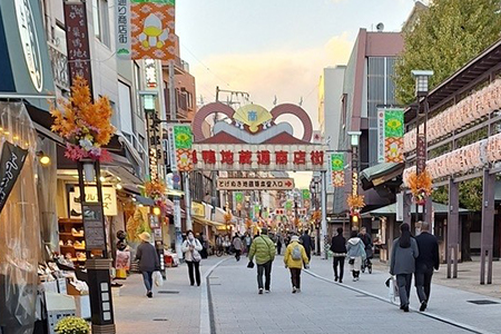 巣鴨地蔵通り商店街 