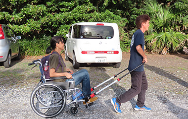 車いすけん引装置 JINRIKI