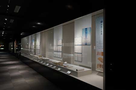 国文学研究資料館 展示室