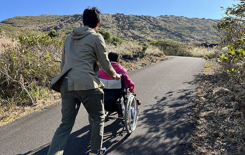 三原山山頂遊歩道