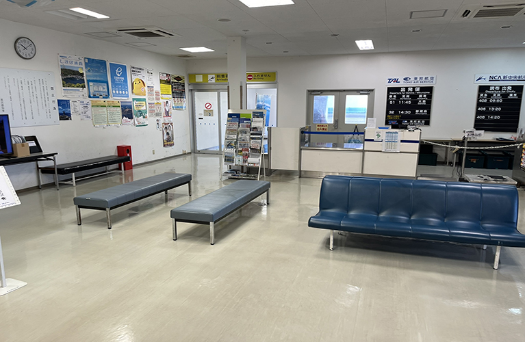 三宅島空港ターミナル